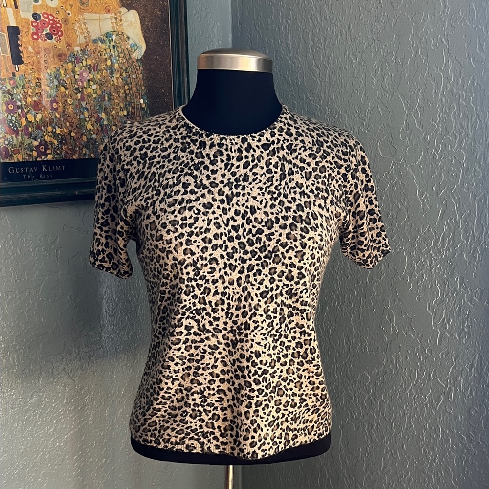 Fashmira Leopard Print Women's Short Sleeve Sweater Top Size M